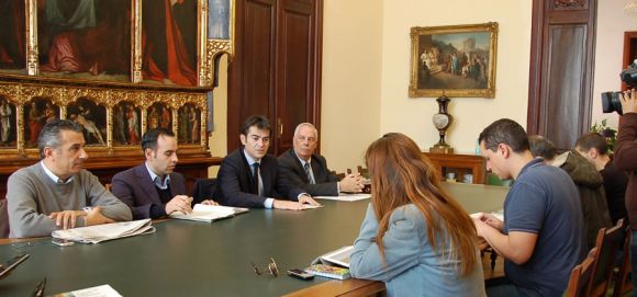 Stamattina in Municipio, da destra Pierluigi Leo, MassimoZedda, Fabrizio Marcello e Raimondo Perra
