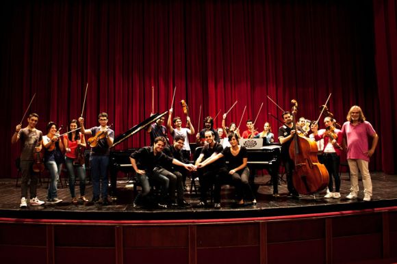 Solisti e orchestra del Conservatorio di Cagliari - direttore Alberto Pollesel