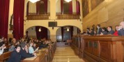 Il sindaco Massimo Zedda e l'assessore Enrica Puggioni incontrano i giovani di “Trame”
