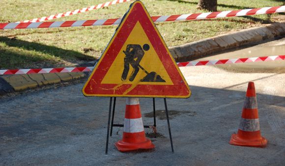 Lavori. Riduzione della carreggiata e divieto di sosta in viale San Bartolomeo