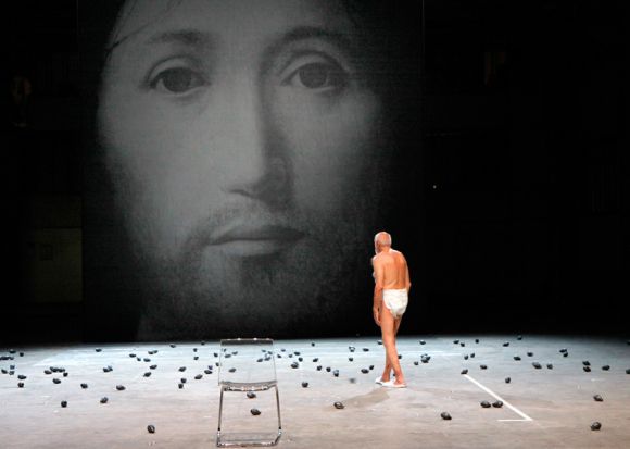 Sul concetto di volto nel figlio di Dio Spettacolo di Romeo Castellucci al Teatro Massimo